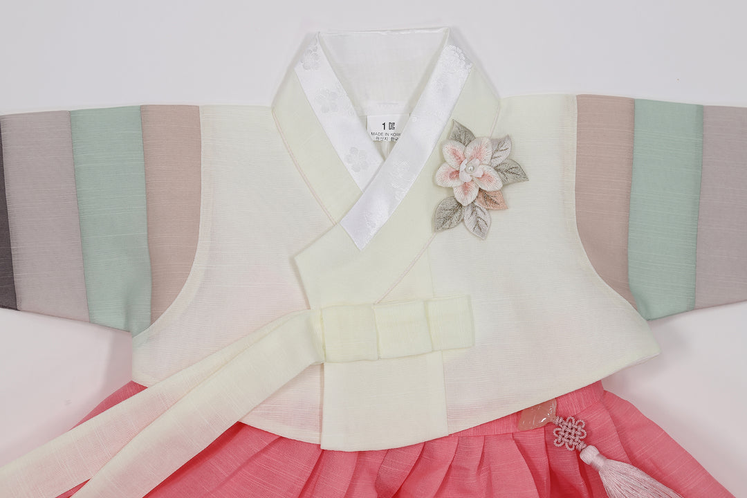 Korean Traditioanl Baby Girl Hanbok Clothing 100th Birth 1 Age Dol Party Celebration Pink Saekdong