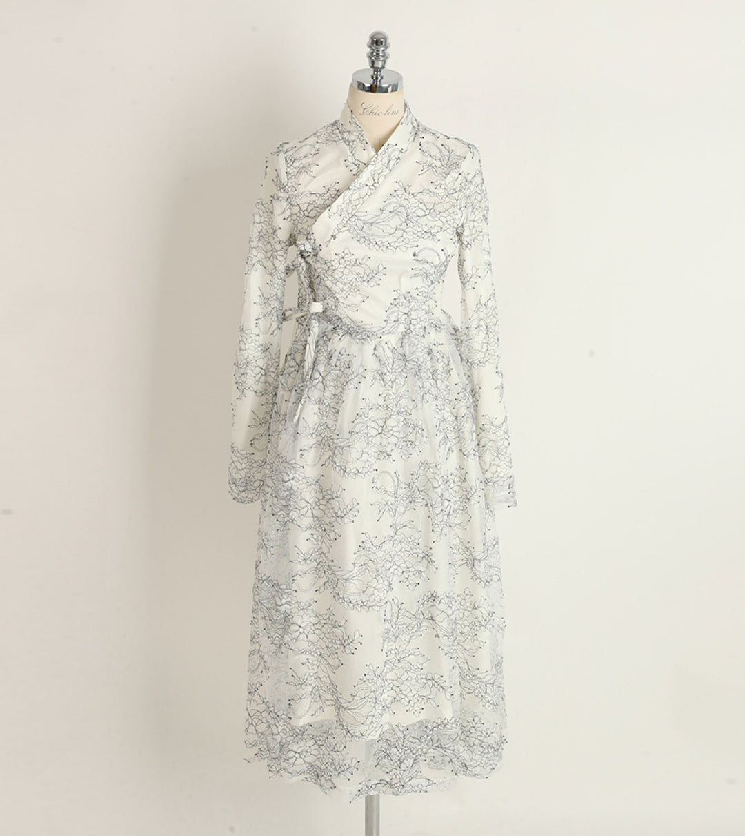 Korean Modern Hanbok White Dress Fancy Casual Daily Clothing Fusion Hanbok CHD103